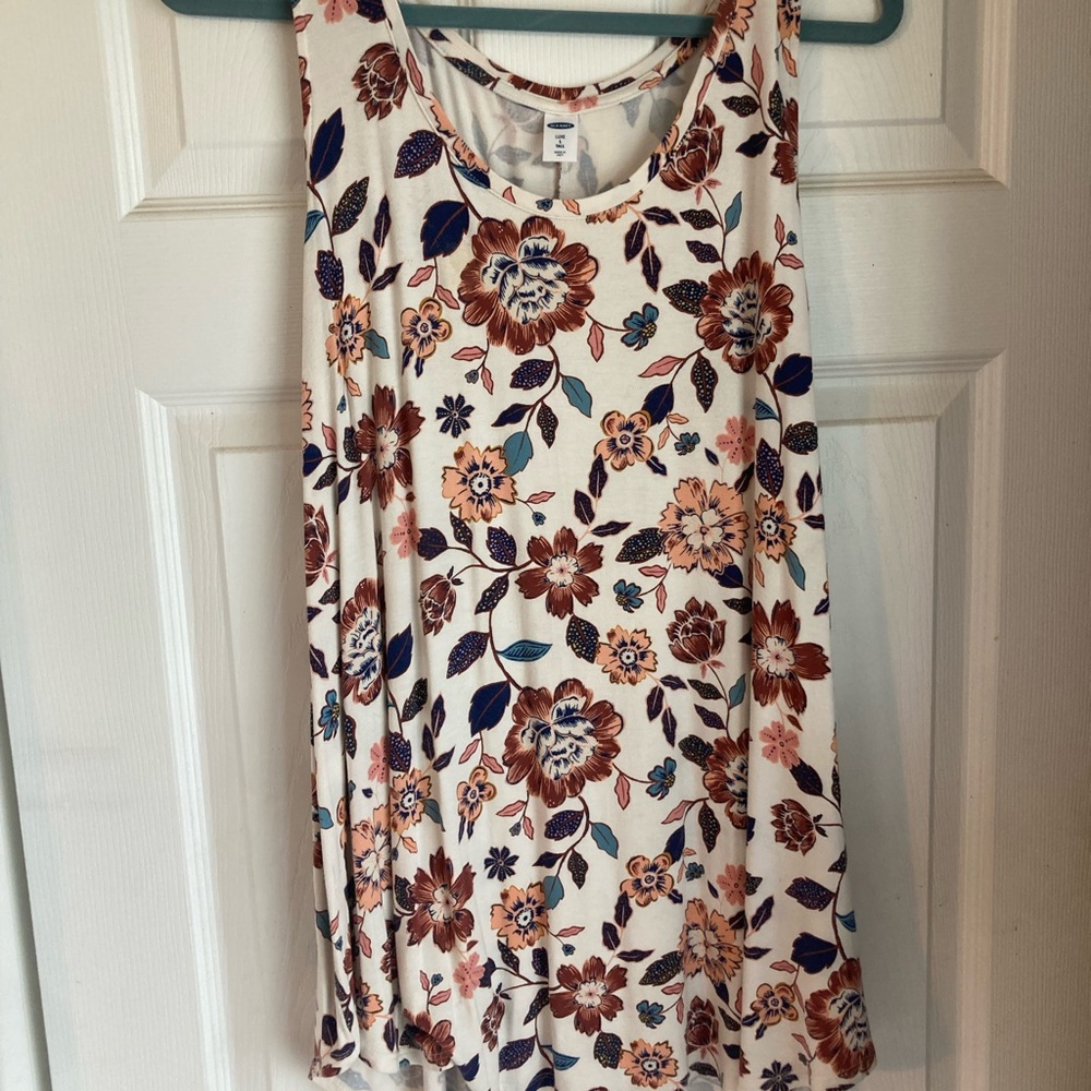 Old navy tall luxe swing tank, floral